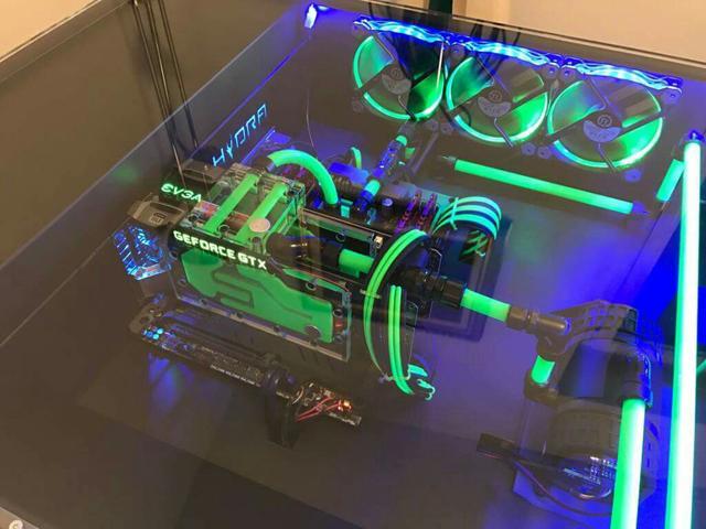 Hydra Desk Fully 1 5 Mm Aluminum E Atx Case With 8 Thick